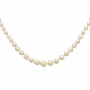Cultured Pearl Necklace with 9k White Gold Clasp